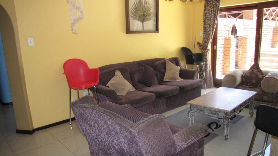 6 Bedroom Property for Sale in Baysville Eastern Cape